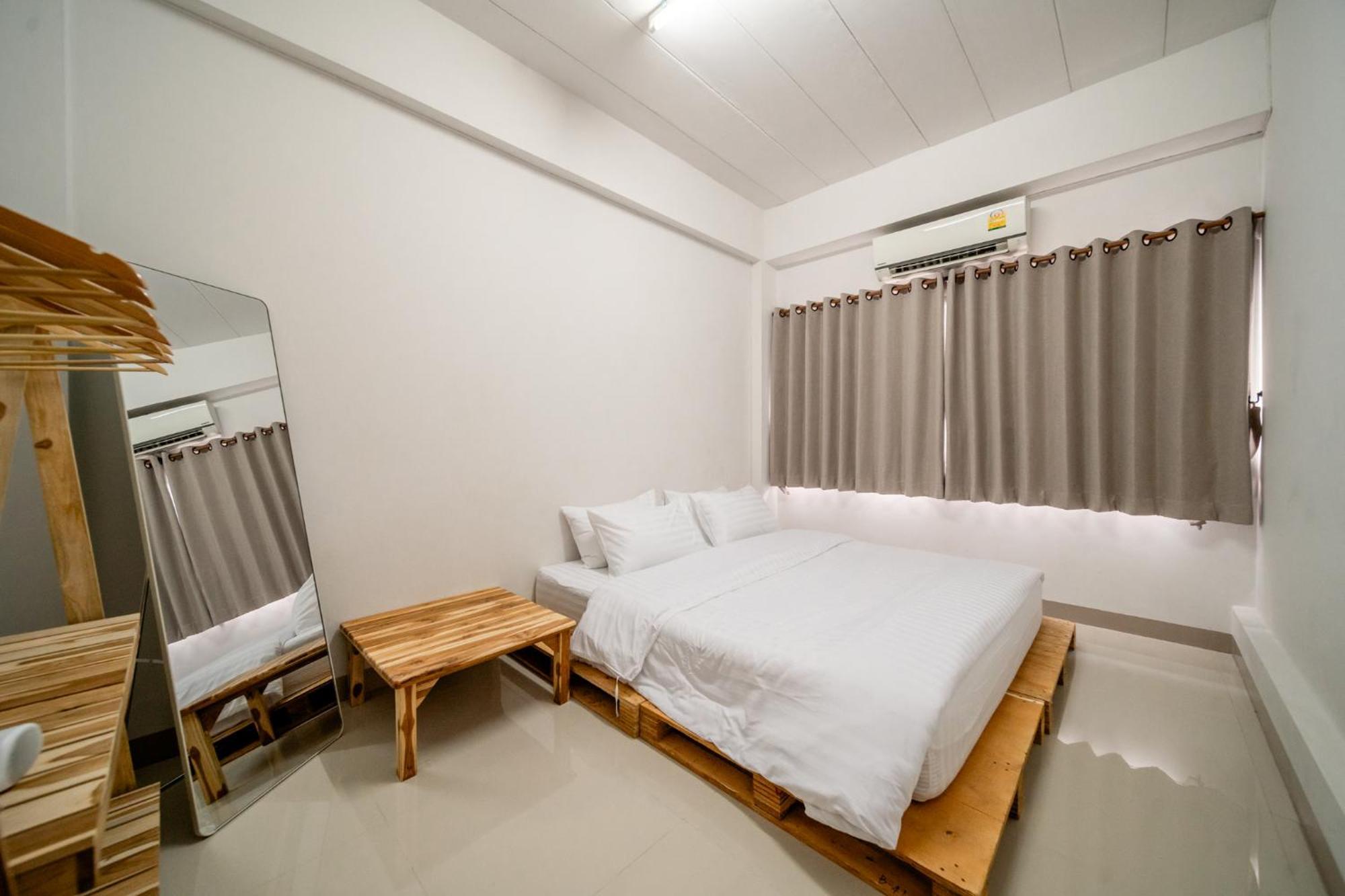 Socialer Coliving & Coworking Space Chiang Mai Ngoại thất bức ảnh